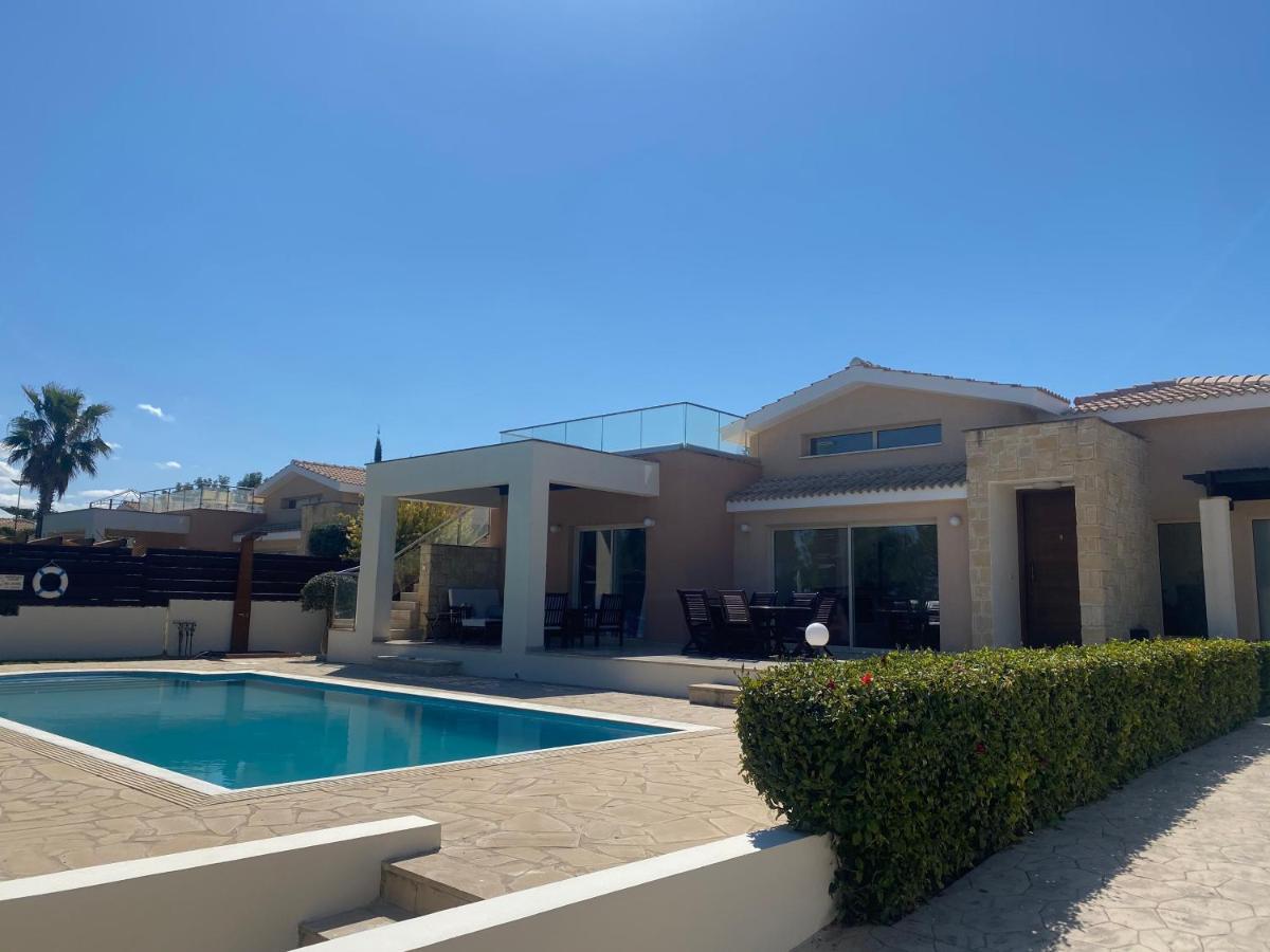 Paradise Latchi Villa Полис Екстериор снимка
