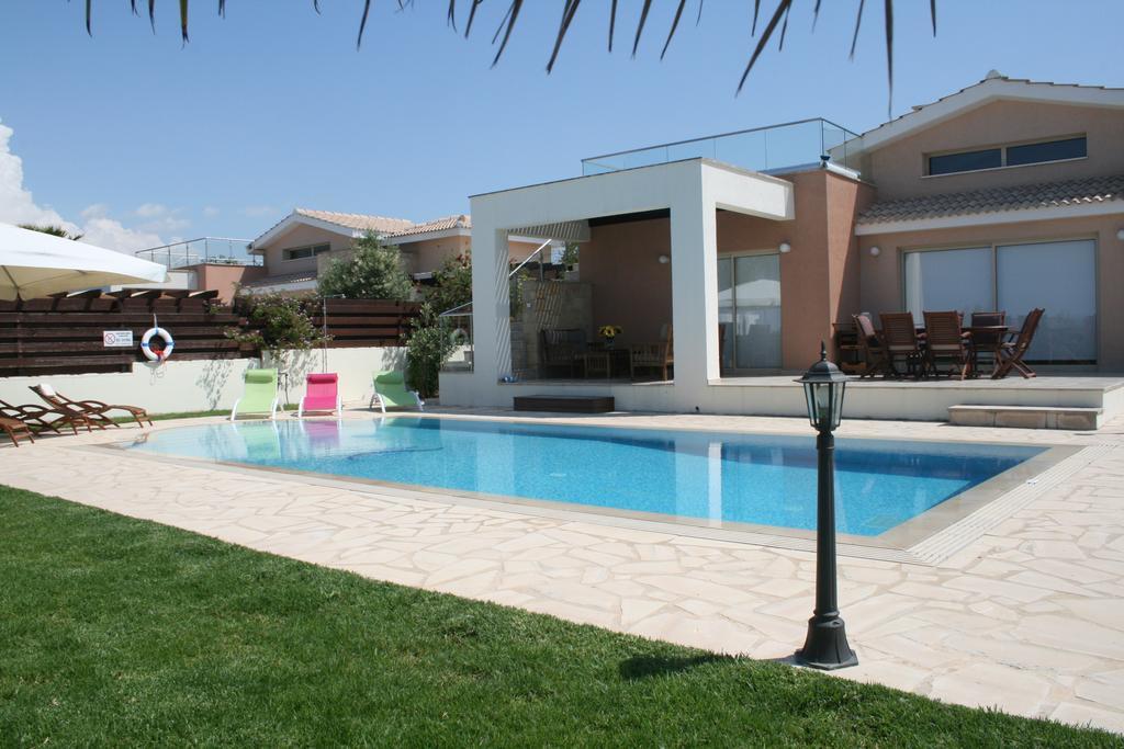 Paradise Latchi Villa Полис Стая снимка