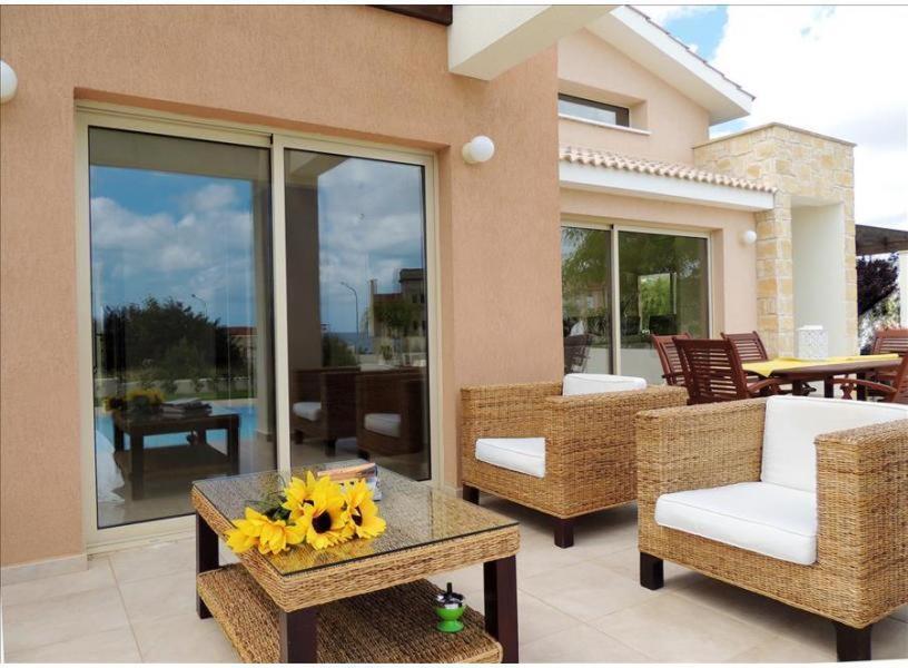 Paradise Latchi Villa Полис Екстериор снимка