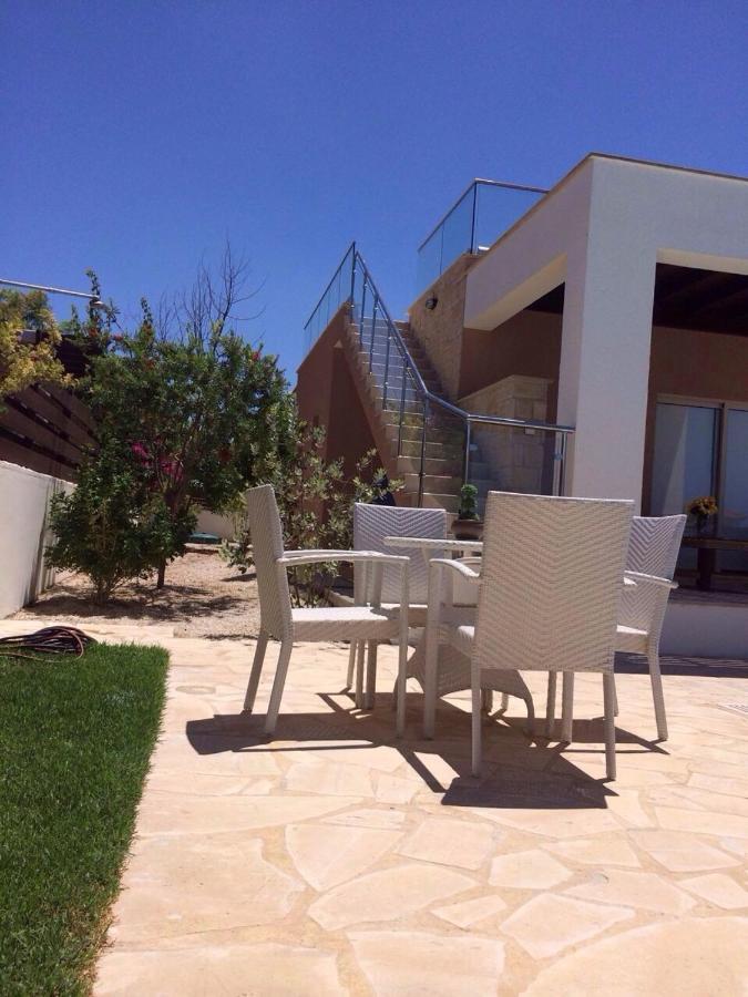 Paradise Latchi Villa Полис Екстериор снимка